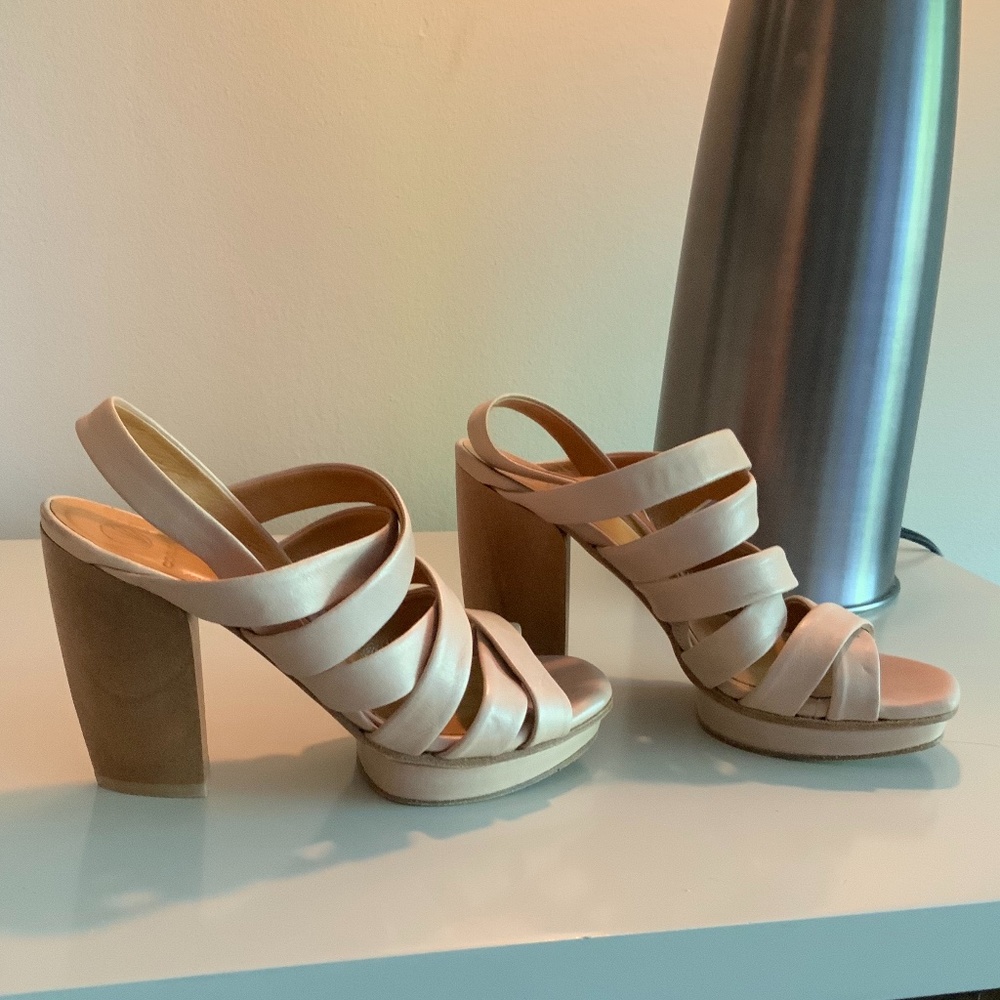 Coclico platform shoe